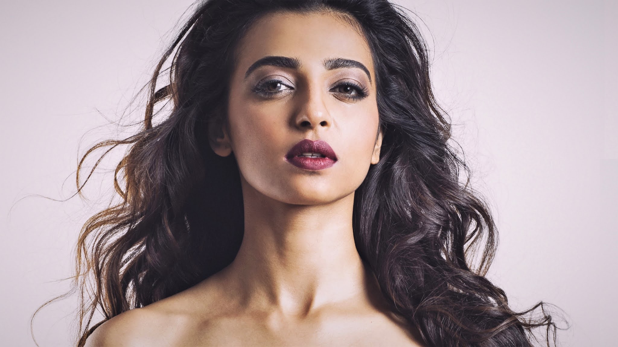 Radhika Apte UHD HD Photo