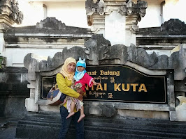 Adek Mitha di Bali