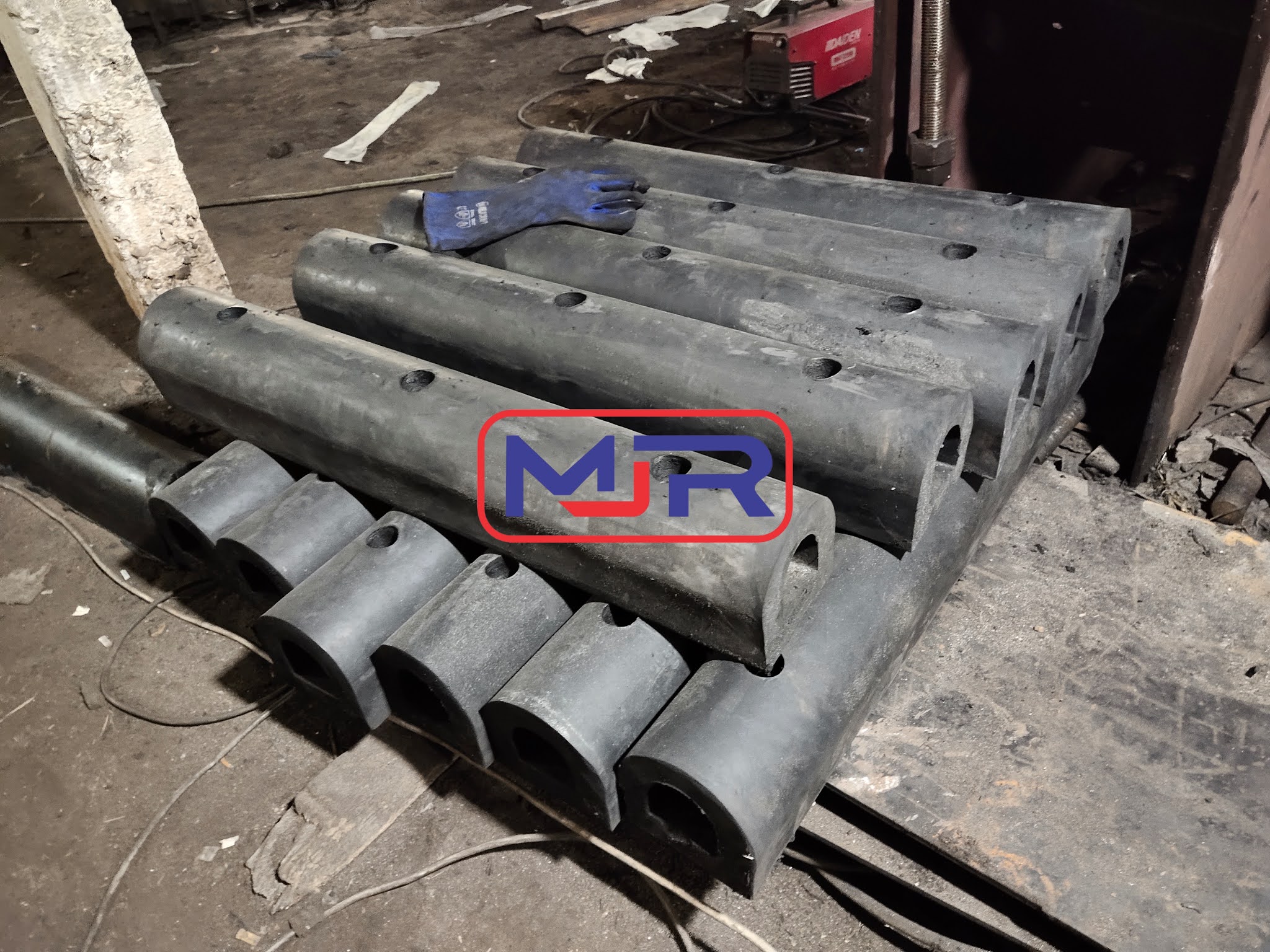 Daftar Harga Berbagai Macam Karet Rubber Fender | Karet Bumper Loading dock Daftar Harga Berbagai Macam Karet Rubber Fender | Karet Bumper Loading dock