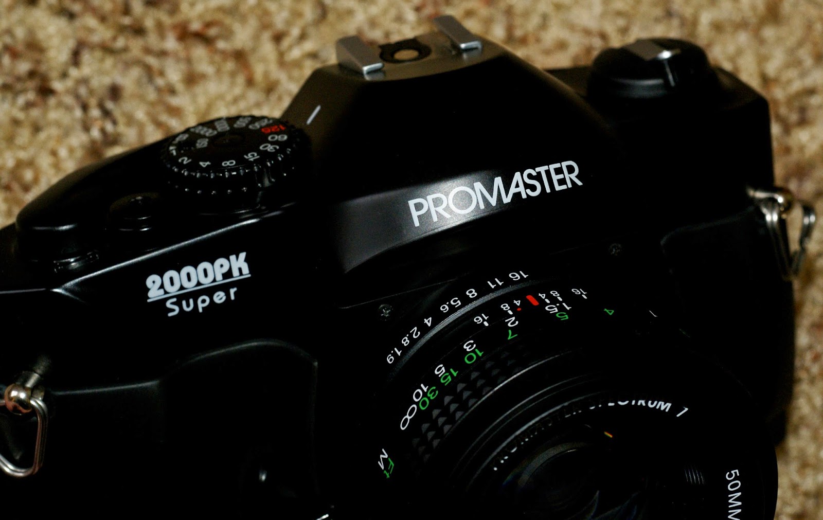The Chens: The User's Review: Promaster 2000PK Super 35mm Film Camera