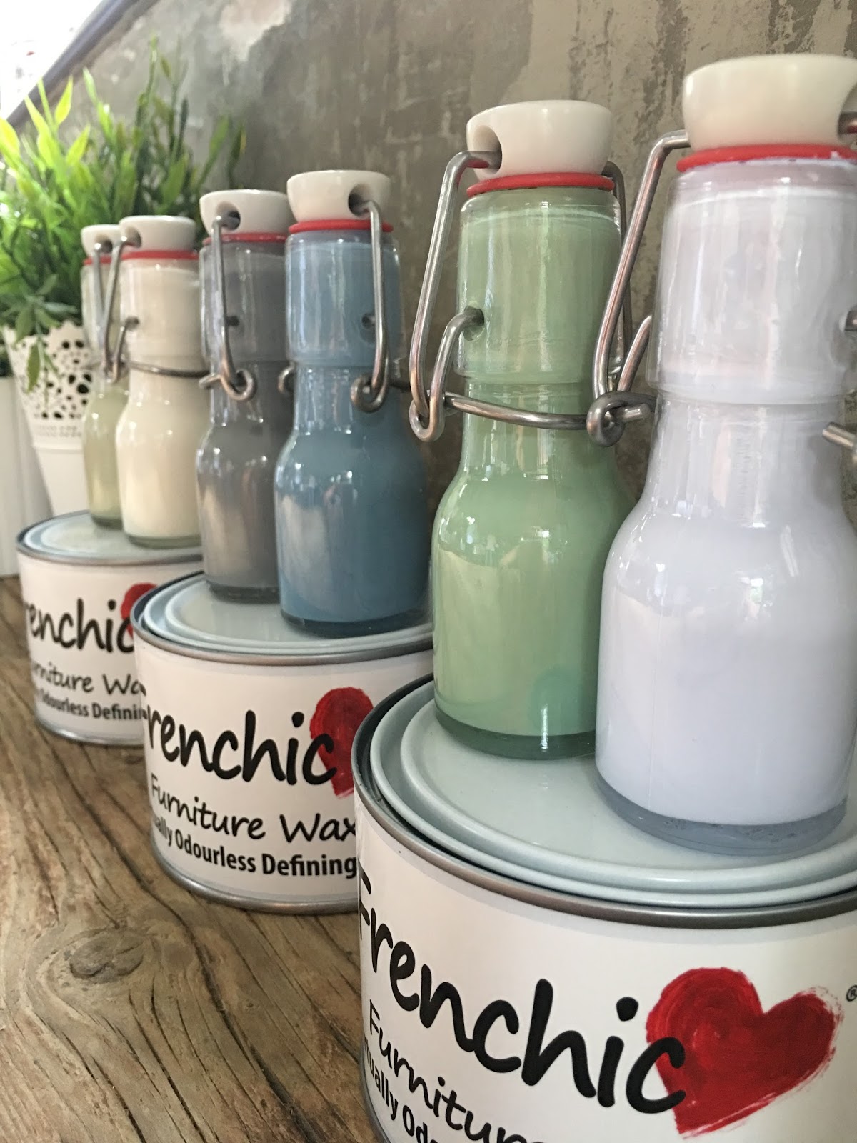 Decorating vintagestyle with Frenchic furniture paints and finishes