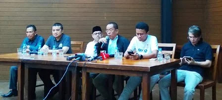 Said Didu: Twitter Saya Dihack Saat Sedang Nonton Debat Kandidat Said Didu: Twitter Saya Dihack Saat Sedang Nonton Debat Kandidat