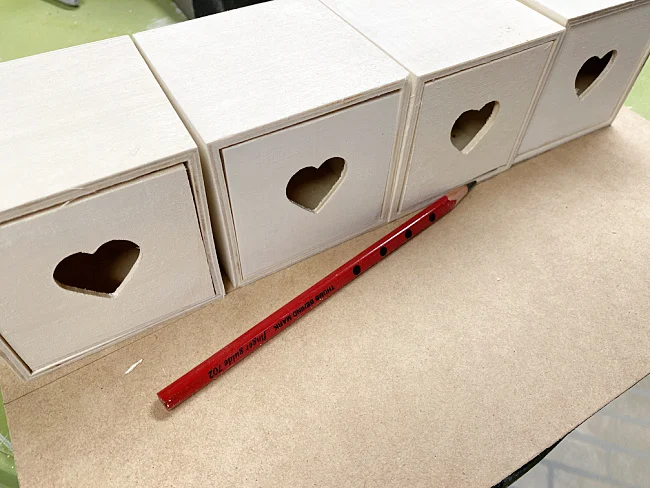 drawers lined up to trace