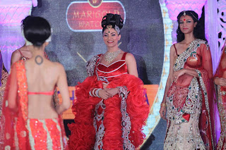 Sizzling Sunny Leone and Sushmita Sen at Rohit Verma's Fashion Show