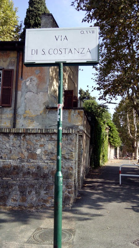 Rua de Santa Constança