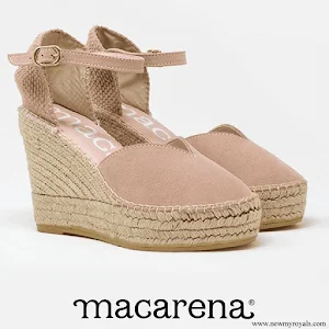 Queen Letizia wore Macarena espadrille wedges