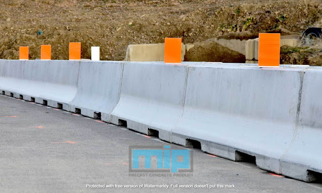 jual road barrier beton Tembalang Semarang