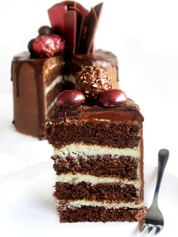 Tina's cookings: DOUBLE CHOCOLATE FUDGE CAKE