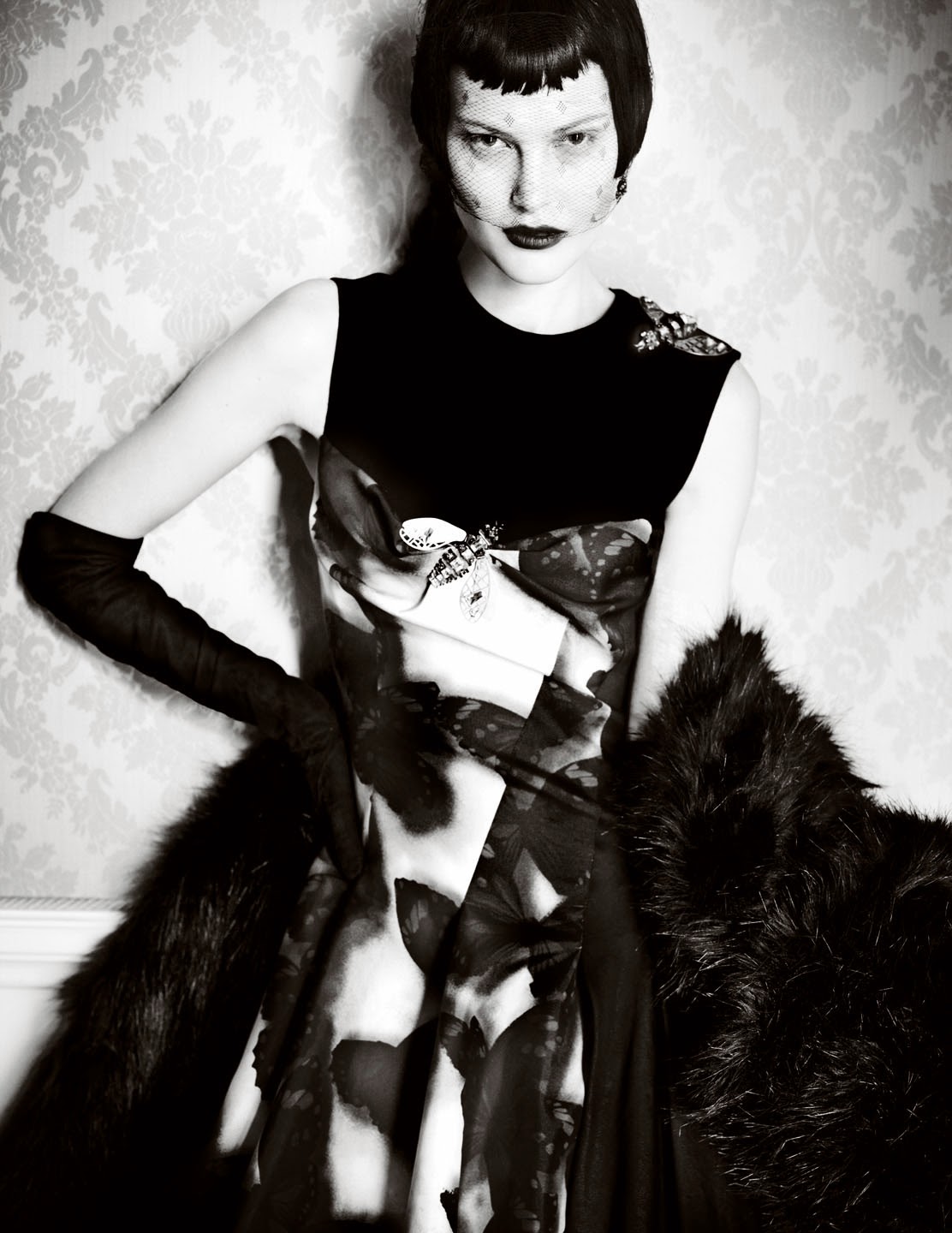 Fashiontography: Catherine McNeil by Mario Testino | Prima Donna