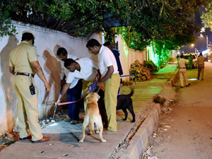 Bangalore blast: 17-year-old sent out terror threats, Twitter, Police, Message,