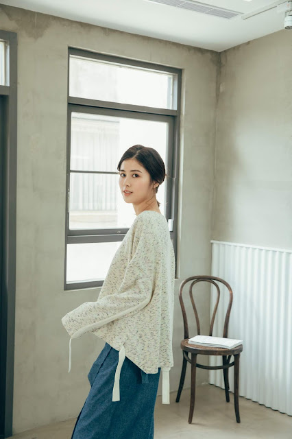 搖擺女孩抽繩針織上衣-搖滾織點