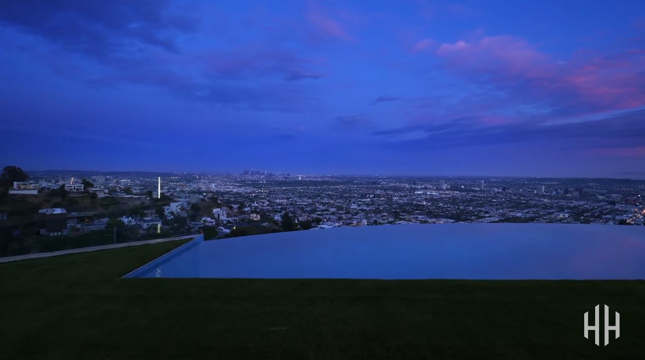 59 Photos vs. 1622 Viewmont Dr, Los Angeles vs. Luxury Mansion Interior Design Tour