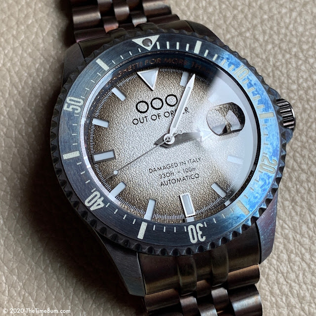 Out Of Order Automatico 9k white