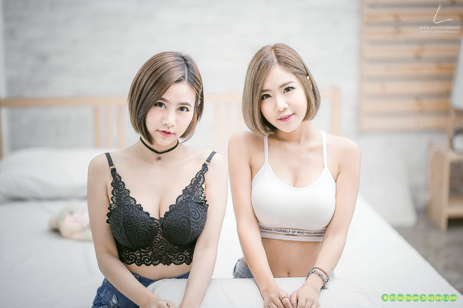 Asian girls ffm threesome pic