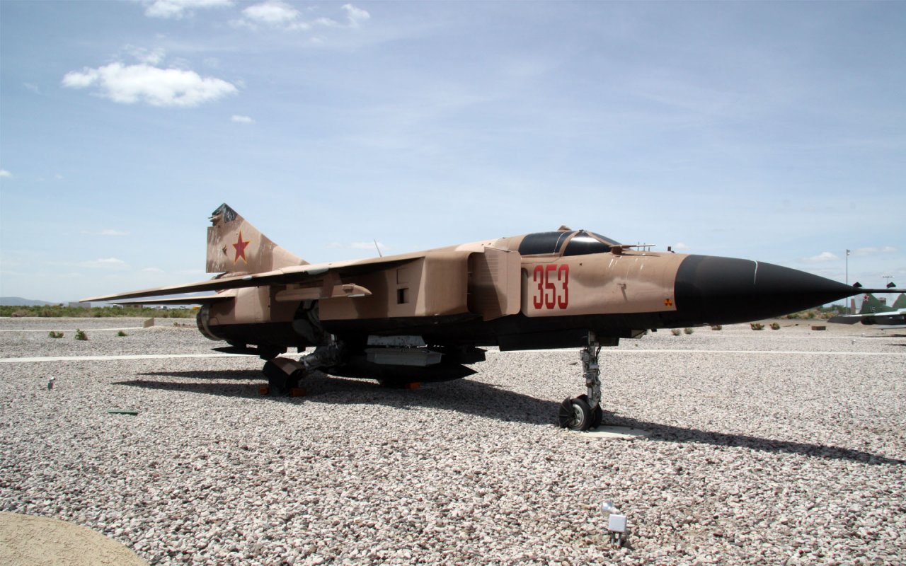 Area 51 - Dreamland - Det 3, Afftc, lo que usted siempre ha querido ...