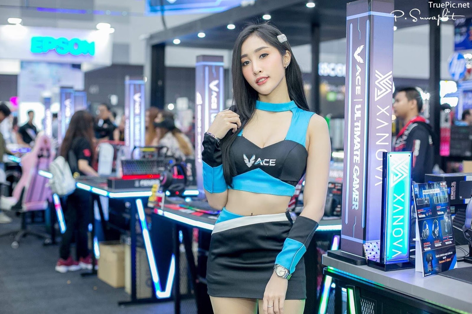 Image-Thailand-Sexy-Model-Yanapat-Ukkararujipat-Violet-Girl-TruePic.net- Picture-24