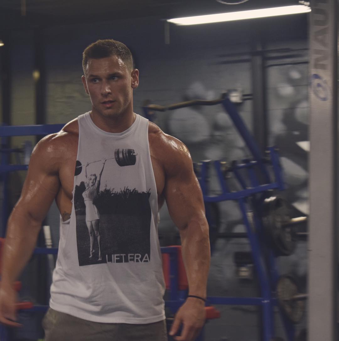 sweaty-alpha-gym-hunk-strong-arms-masculine-guy