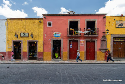 In San Miguel de Allende (Guanajuato, México), by Guillermo Aldaya / PhotoConversa