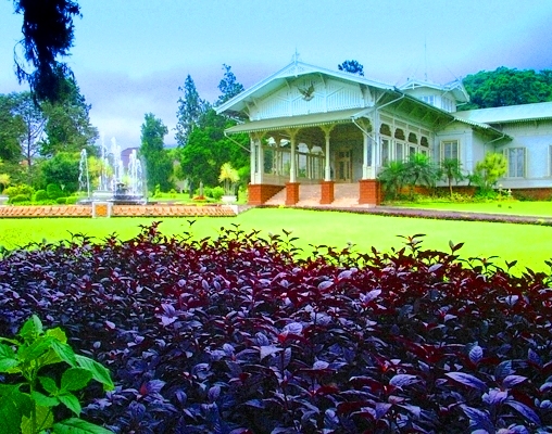indonesia warna warni: Istana Cipanas Cianjur, Jawa Barat