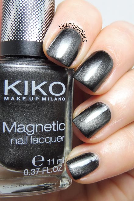 Smalto magnetico grigio Kiko 707 magnetic grey nail polish #kiko #nails #unghie #magnetic