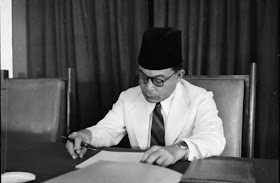 Salinan Surat Bung Hatta untuk Guntur Sukarnoputra mengenai Perjalanan Naskah Pancasila