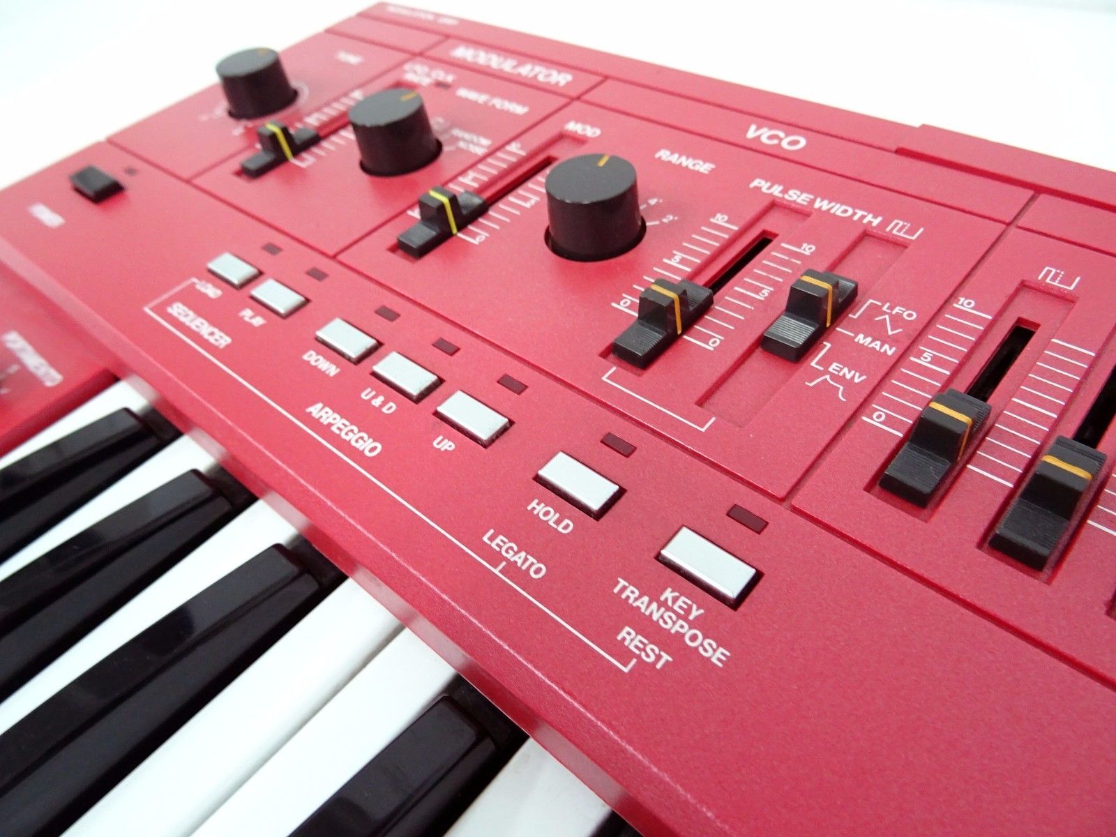 MATRIXSYNTH: Red Roland SH-101 SN 320693