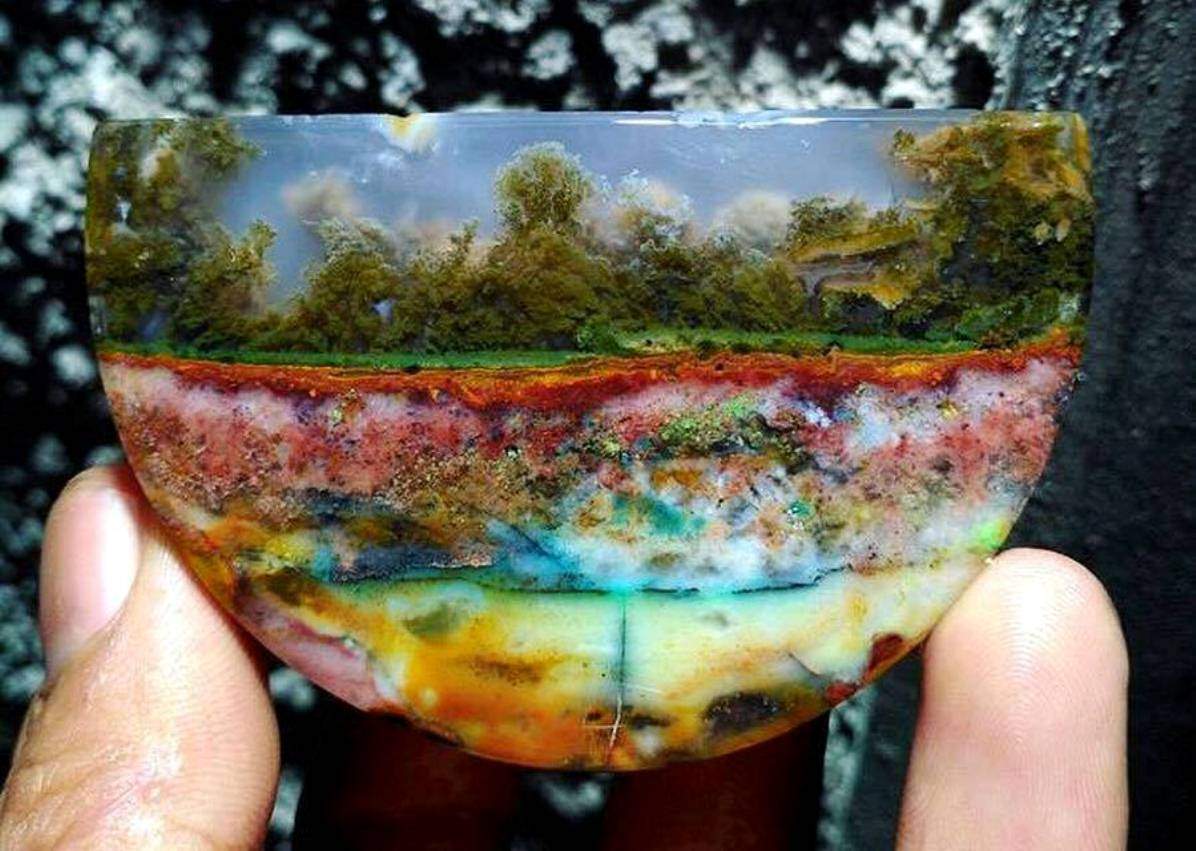 Geology Wonders Absolutely Gorgeous Moss Agate From Photo Copyright ©️  Luzanarte Facebook | peacecommission.kdsg.gov.ng