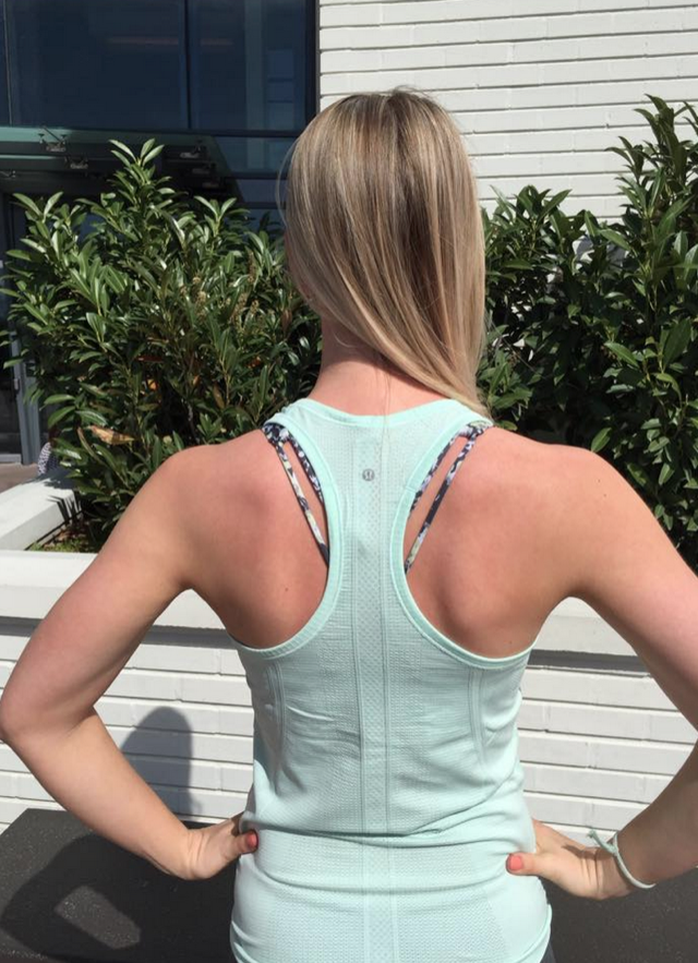 http://www.anrdoezrs.net/links/7680158/type/dlg/http://shop.lululemon.com/products/clothes-accessories/tanks-no-support/Run-Swiftly-Racerback-32974?cc=17379&skuId=3593392&catId=tanks-no-support