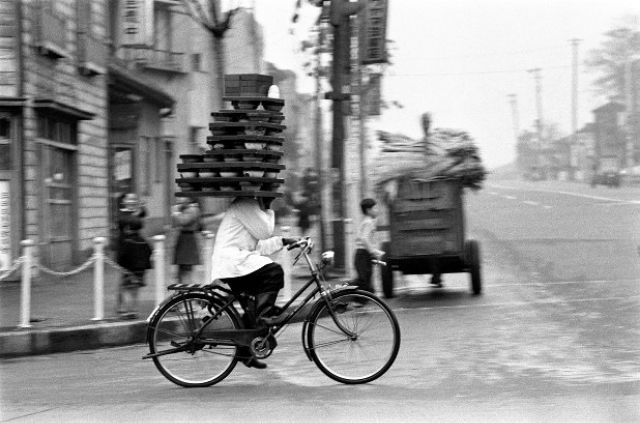 soba delivery boys