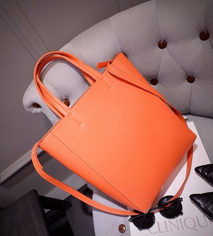 Túi xách nữ kèm dây đeo chéo, thiết kế thuần màu, phong cách Âu Mỹ tui xach nu kem day deo cheo thiet ke thuan mau phong cach au my 12 Túi xách nữ kèm dây đeo chéo, thiết kế thuần màu, phong cách Âu Mỹ