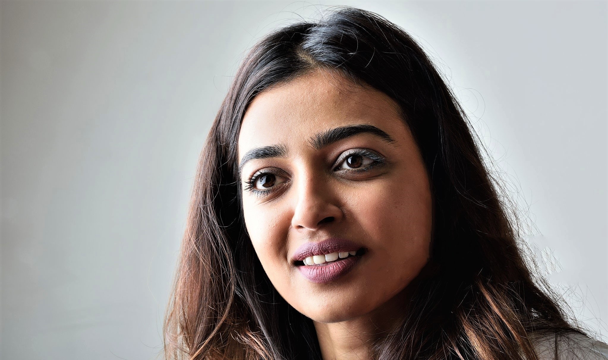 Radhika Apte UHD HD Photo