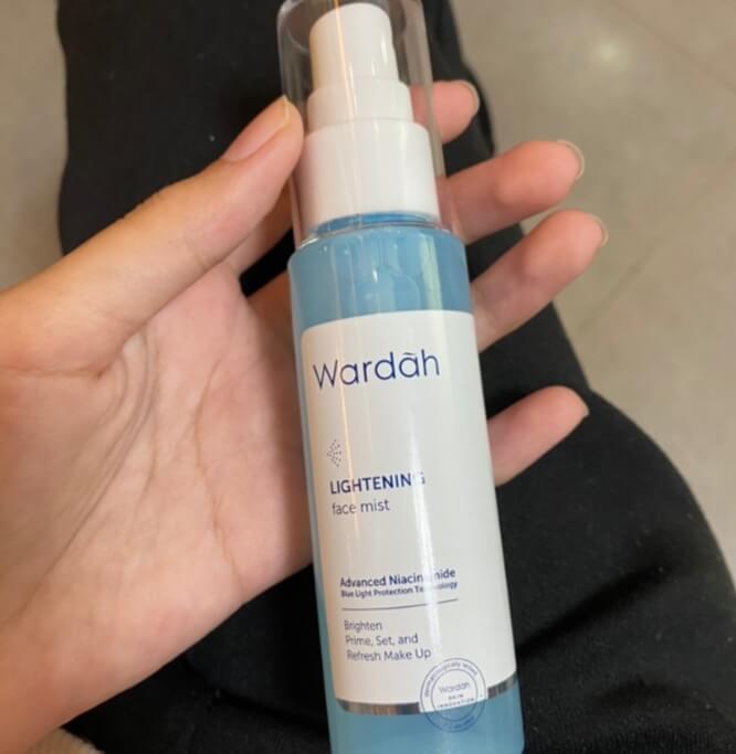 Cek Ingredients Wardah Lightening Face Mist SKINCAPEDIA