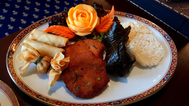 food blogger dubai thai benjarong dusit fish prawn chicken starter
