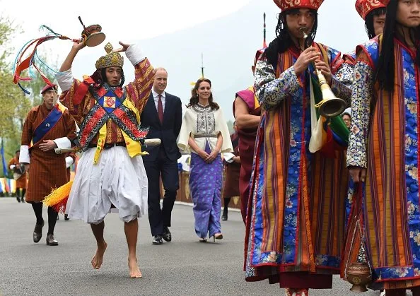 Prince William and Kate Middleton, King Jigme Khesar Namgyel Wangchuck and Queen Jetsun Pema in Thimphu. Kate Middleton wore PAUL and JOE Embroidered Wool Cape