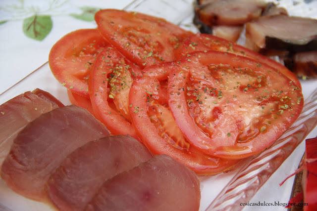 Y de aperitivo...unos ricos salazones 