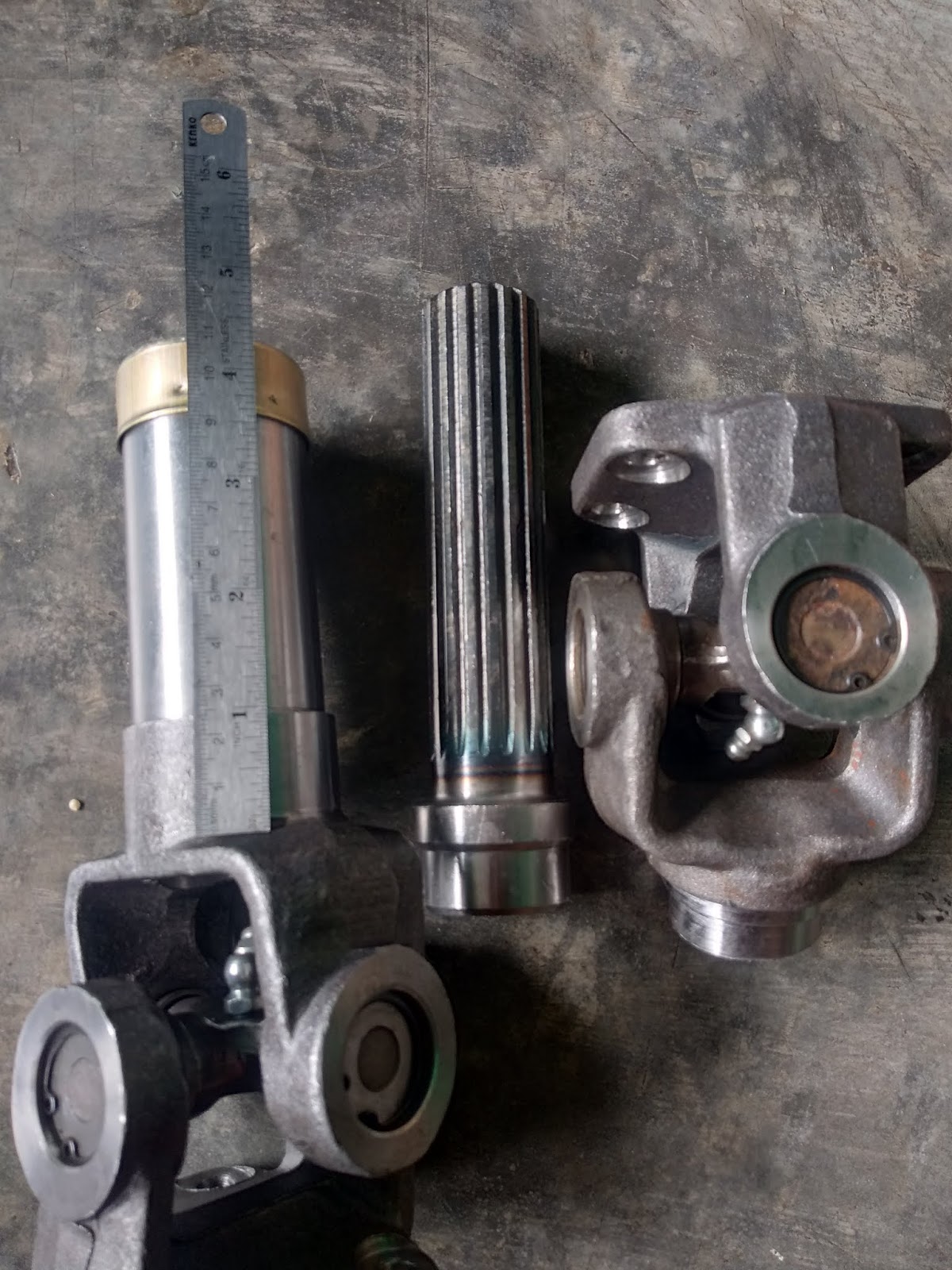 GURAH MESIN BEKASI Jual Cross joint kopel PTO / Drive shaft untuk