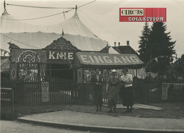 chapiteau façade et entrée du Cirque Knie