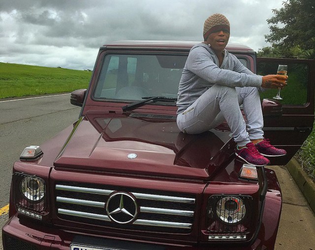 Somizi’s car hijacked Pictures and Video
