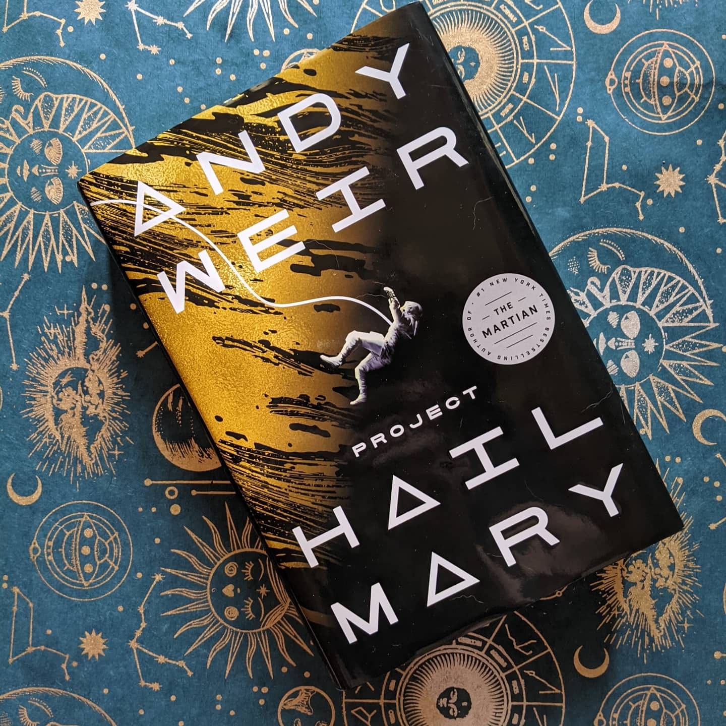 Bookfoolery : Project Hail Mary by Andy Weir