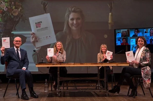 Queen Maxima took part in the online launch of the Alliantie Gender and GGZ during a meeting of WOMEN Inc