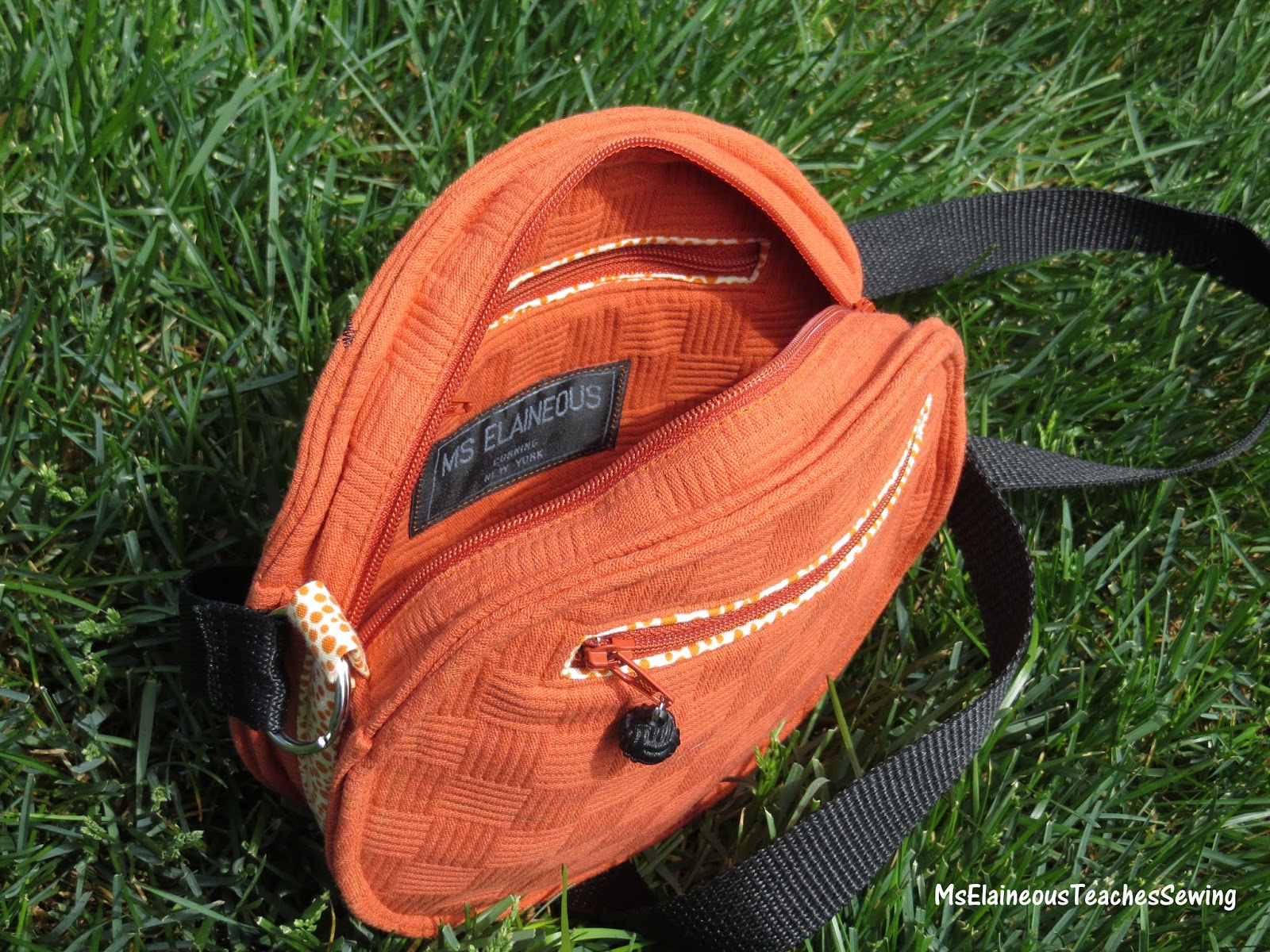 Ms. Elaineous Teaches Sewing I LOVE Sports Purses!