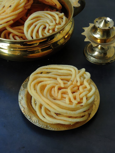 Maravallikizhangu Murukku,Tapioca Chakli Maravallikizhangu Murukku,Tapioca Chakli