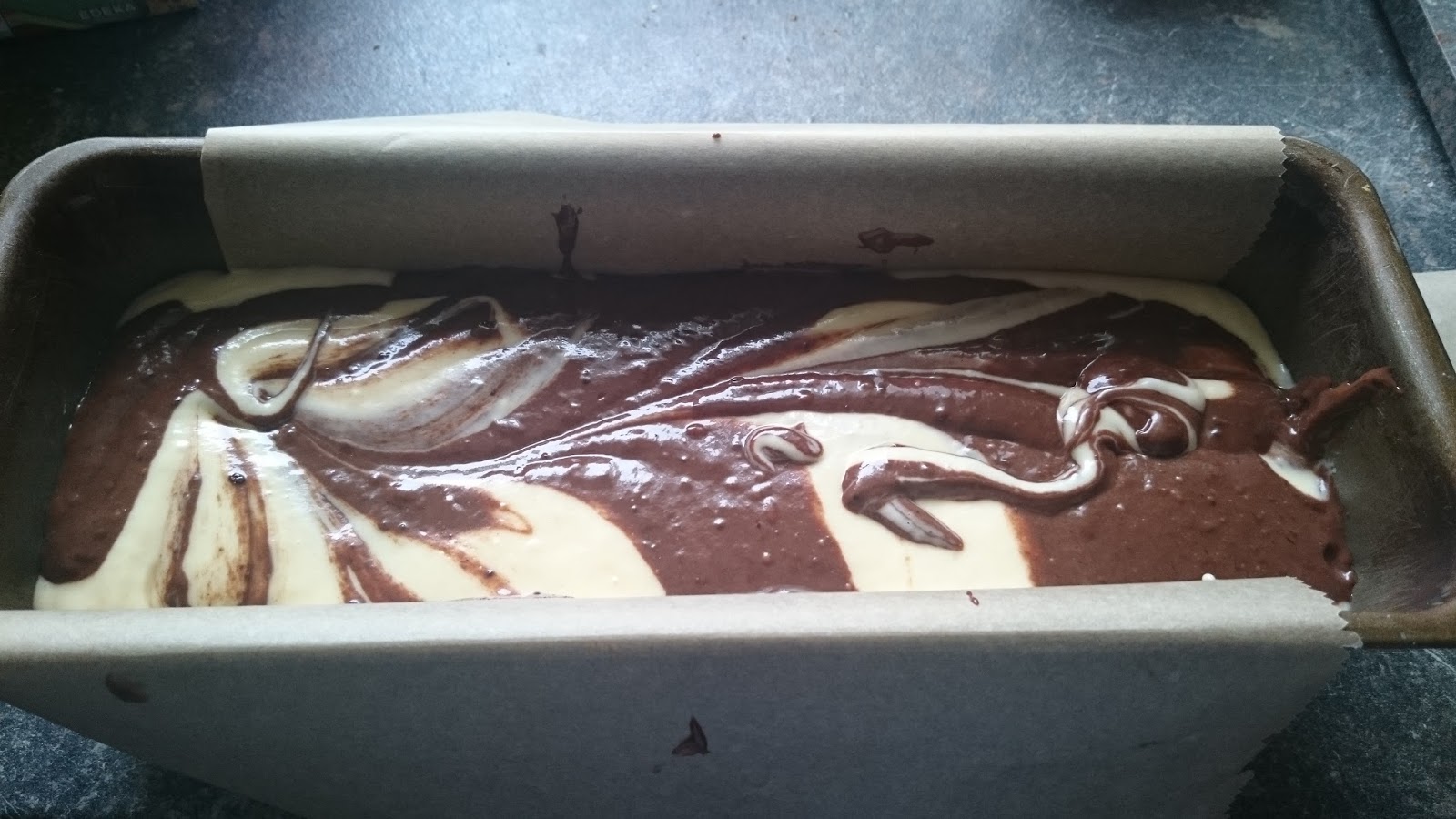 Leckeres aus Gertrauds Küche: Ganz einfacher, saftiger Marmorkuchen ...