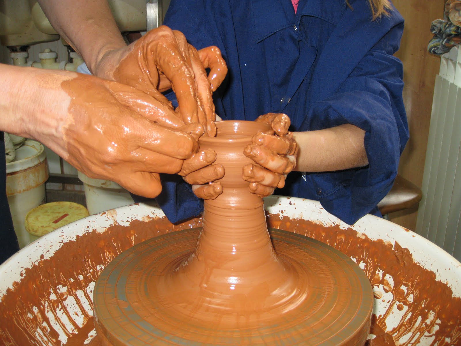 Taller de cerámica con Carmen
