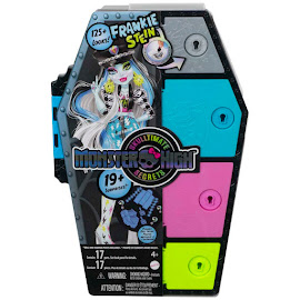 Monster High Frankie Stein Skulltimate Secrets Doll