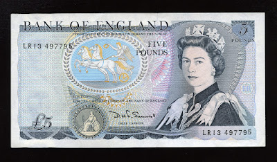 £5 British Pound Sterling note currency, Queen Elizabeth