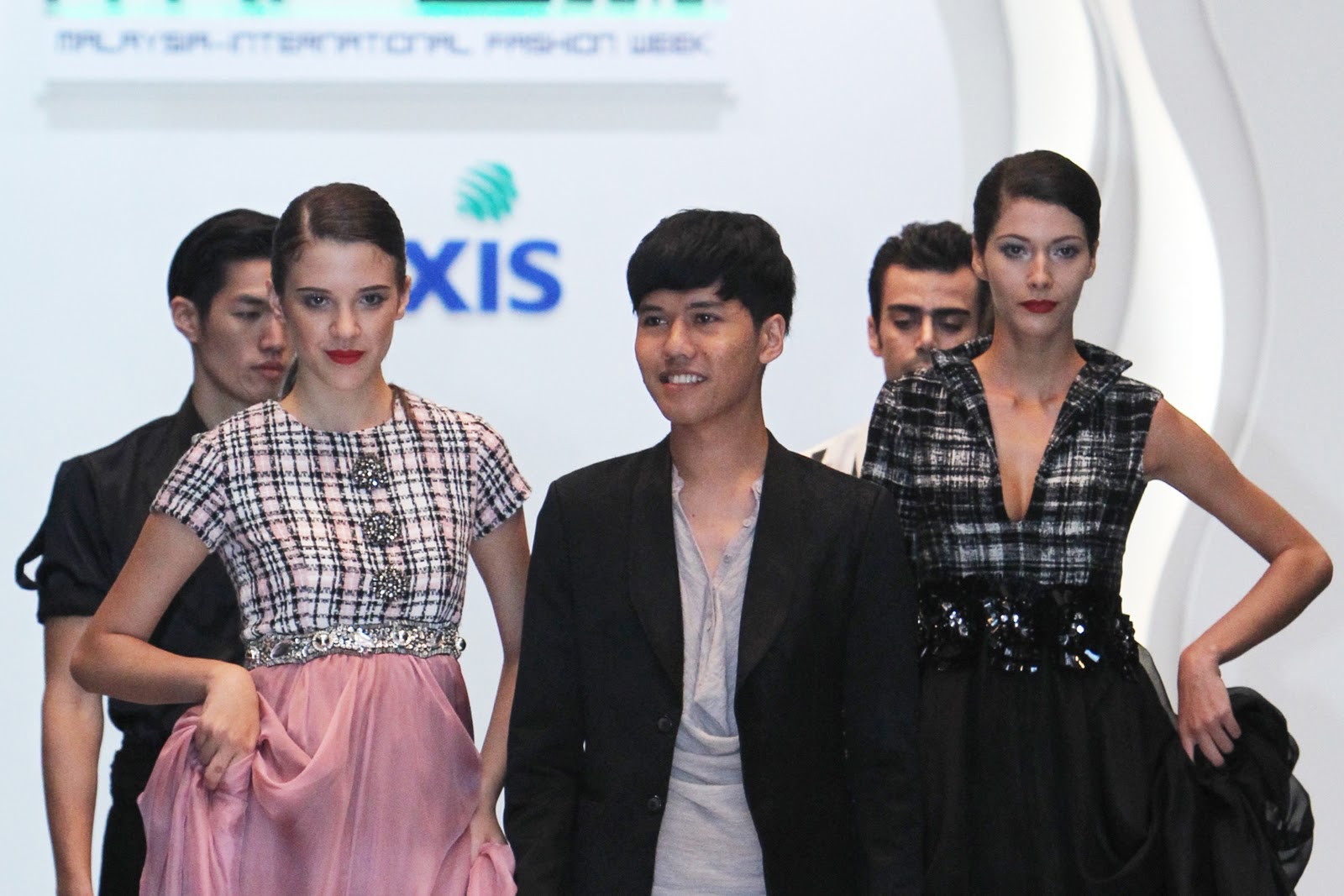 rico rinaldi . fashion designer . now at www.ricorinaldi.com: MIFA 2010