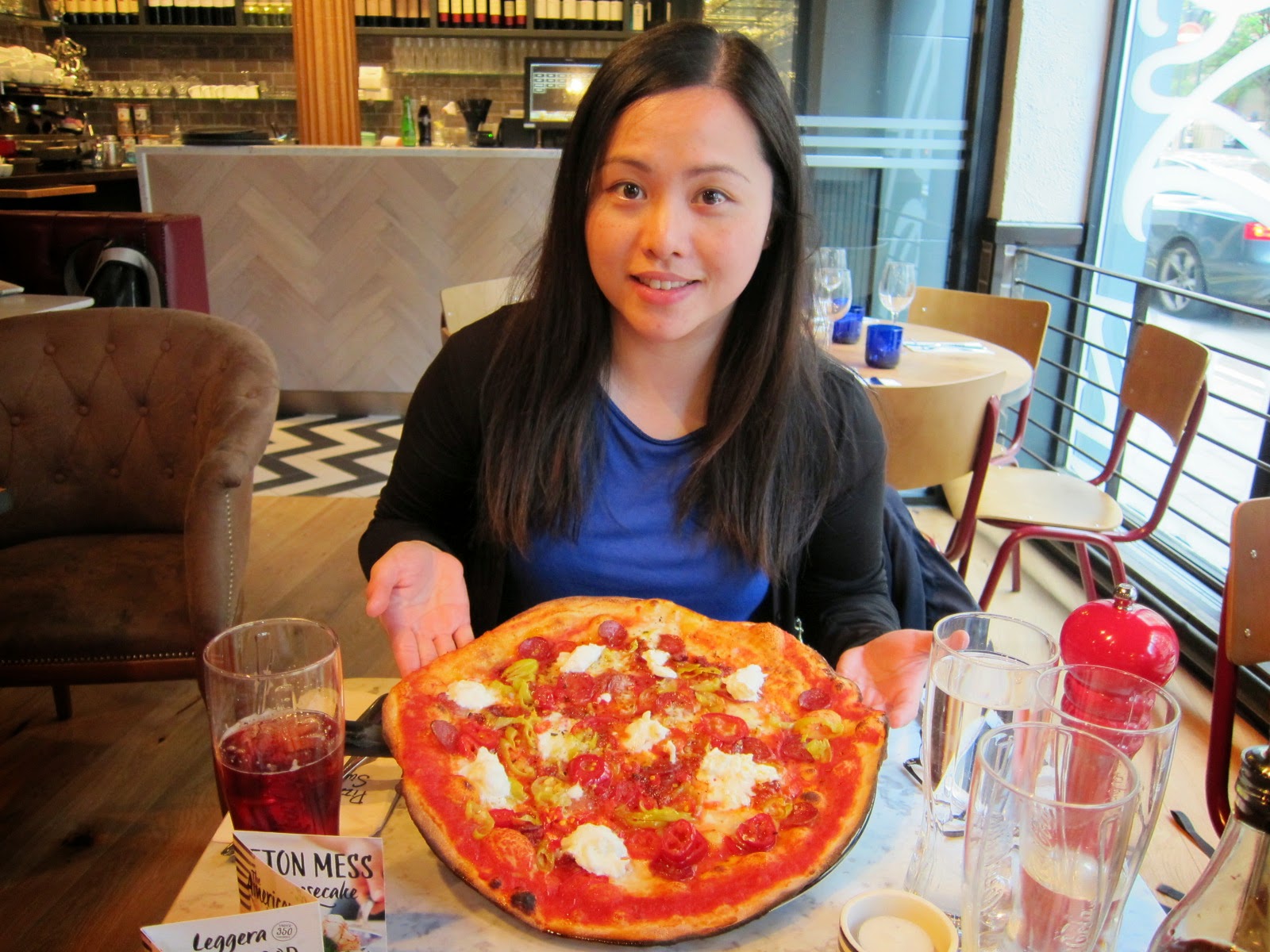 Delicious Pizza At The Very Instagrammable Pizza Express Covent Garden / LUCY LOVES TO EAT