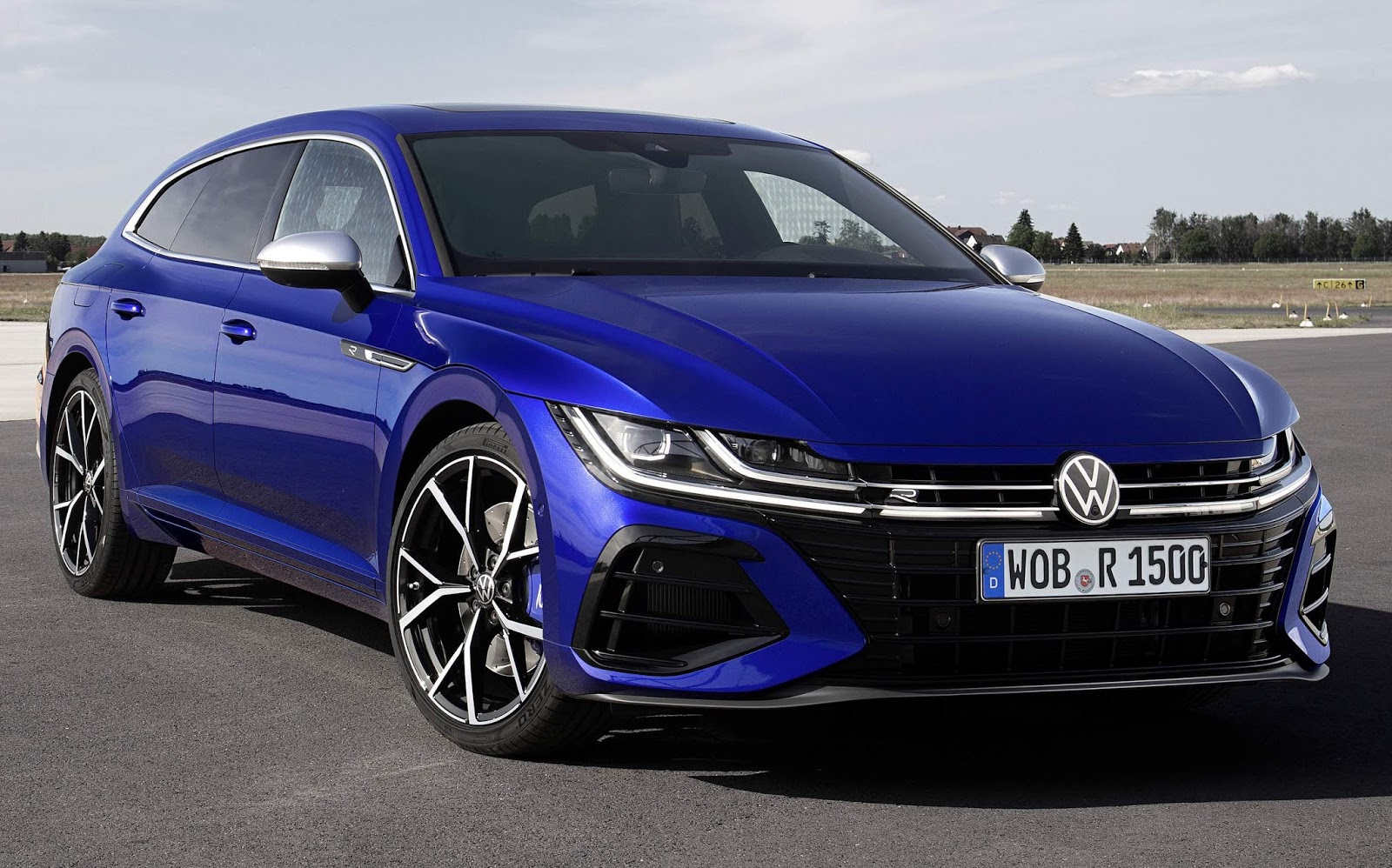 Volkswagen Arteon R surge com novo 2.0 turbo de 320 cv