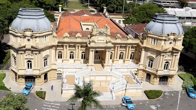 Palácio Guanabara, 125 anos durou um processo de posse 